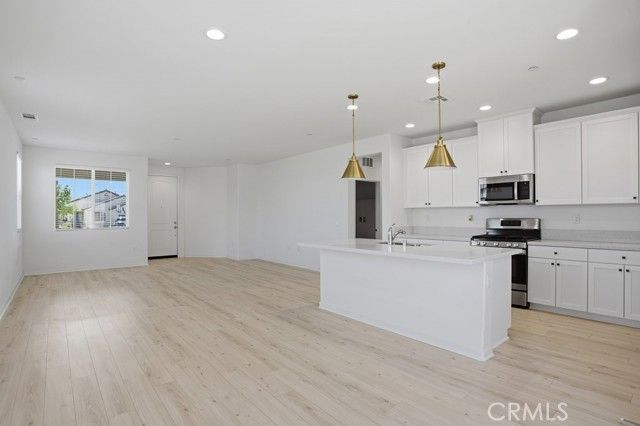 3719 Santa Ynez Court, Rosamond, CA 93560