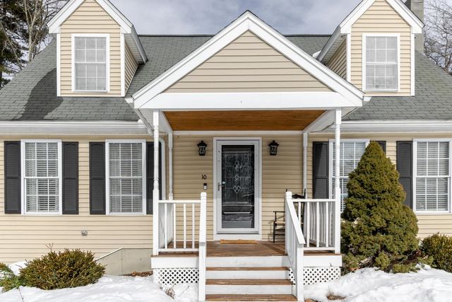 10 Rowe Drive, Fremont, NH 03044