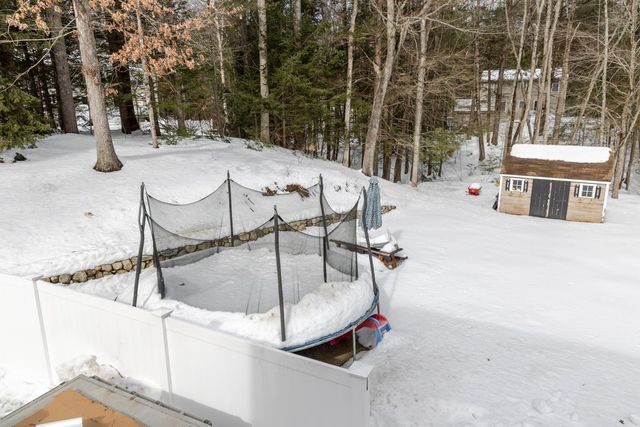 10 Rowe Drive, Fremont, NH 03044