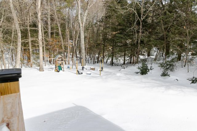 10 Rowe Drive, Fremont, NH 03044