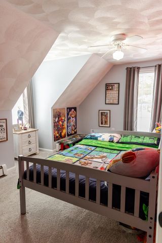 10 Rowe Drive, Fremont, NH 03044