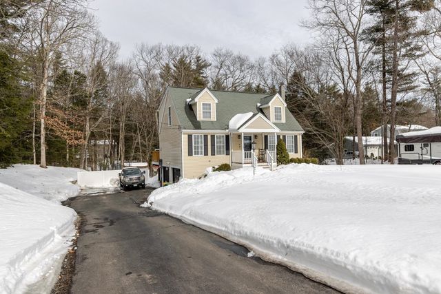 10 Rowe Drive, Fremont, NH 03044