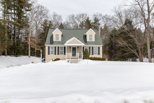 10 Rowe Drive, Fremont, NH 03044
