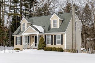 10 Rowe Drive, Fremont, NH 03044