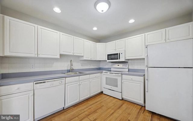 7907 SPRUCE MILL, Yardley, PA 19067