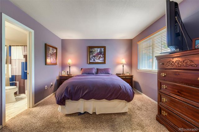 13507 W 63rd Place, Arvada, CO 80004