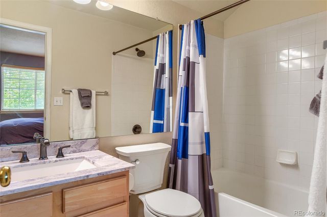 13507 W 63rd Place, Arvada, CO 80004