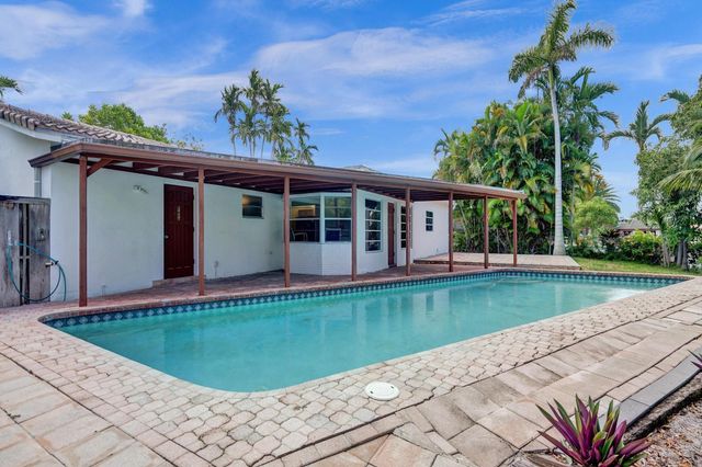 1801 NE 23rd Ave, Fort Lauderdale, FL 33305