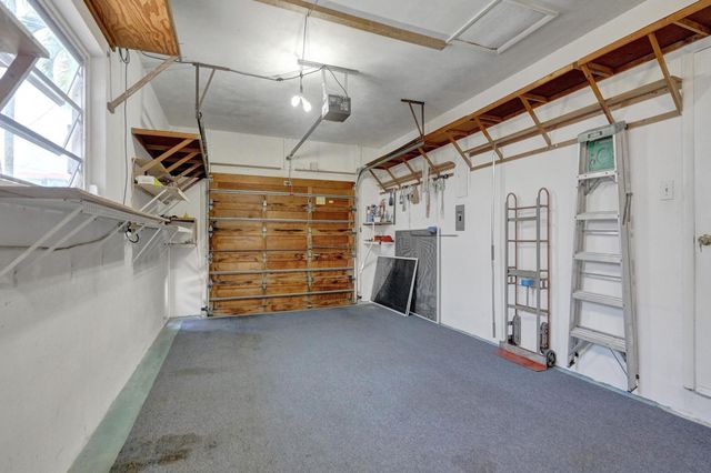 1801 NE 23rd Ave, Fort Lauderdale, FL 33305