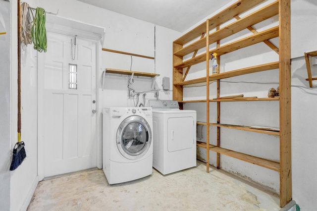 1801 NE 23rd Ave, Fort Lauderdale, FL 33305