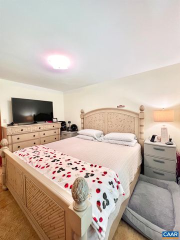 1410 STEVENS COVE RD, Lovingston, VA 22949