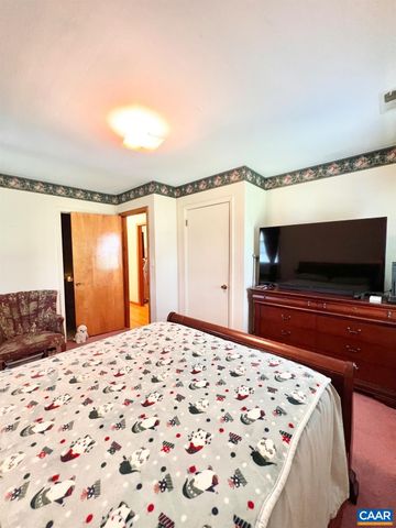 1410 STEVENS COVE RD, Lovingston, VA 22949