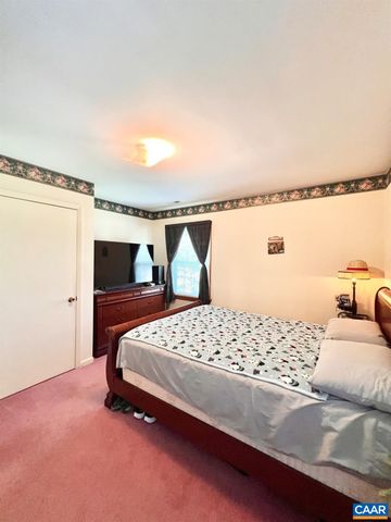 1410 STEVENS COVE RD, Lovingston, VA 22949