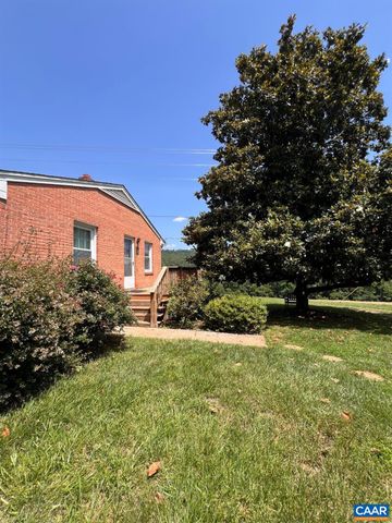 1410 STEVENS COVE RD, Lovingston, VA 22949