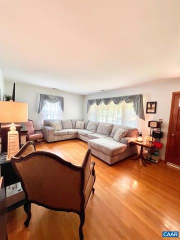 1410 STEVENS COVE RD, Lovingston, VA 22949