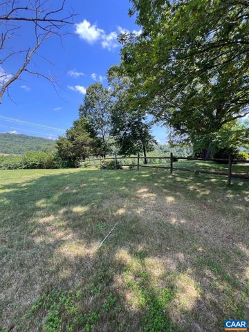 1410 STEVENS COVE RD, Lovingston, VA 22949