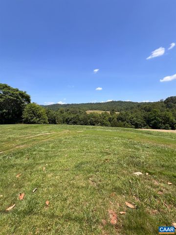 1410 STEVENS COVE RD, Lovingston, VA 22949
