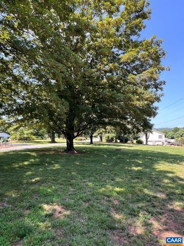 1410 STEVENS COVE RD, Lovingston, VA 22949
