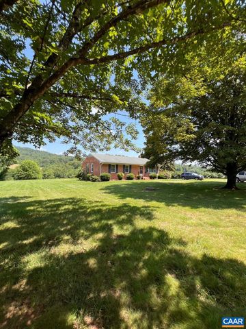 1410 STEVENS COVE RD, Lovingston, VA 22949