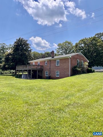 1410 STEVENS COVE RD, Lovingston, VA 22949