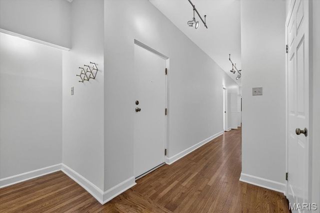 5553 Waterman Boulevard 3E, St Louis, MO 63112