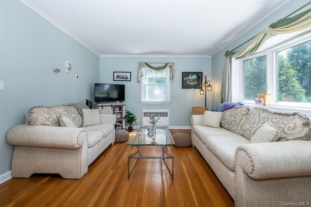 53 Lawrence Place, New Rochelle, NY 10801