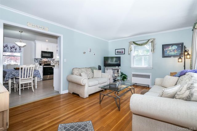 53 Lawrence Place, New Rochelle, NY 10801