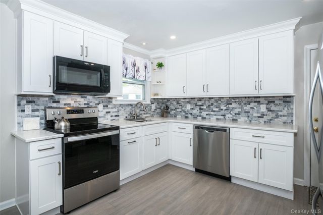 53 Lawrence Place, New Rochelle, NY 10801