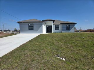 363 Paulcrest AVE, Lehigh Acres, FL 33974