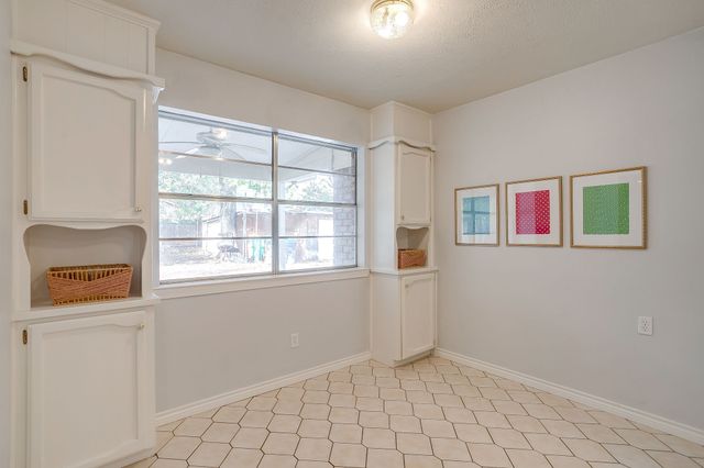 3704 Ashford Avenue, Fort Worth, TX 76133