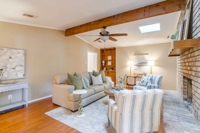 3704 Ashford Avenue, Fort Worth, TX 76133