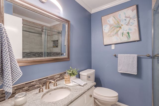 3704 Ashford Avenue, Fort Worth, TX 76133