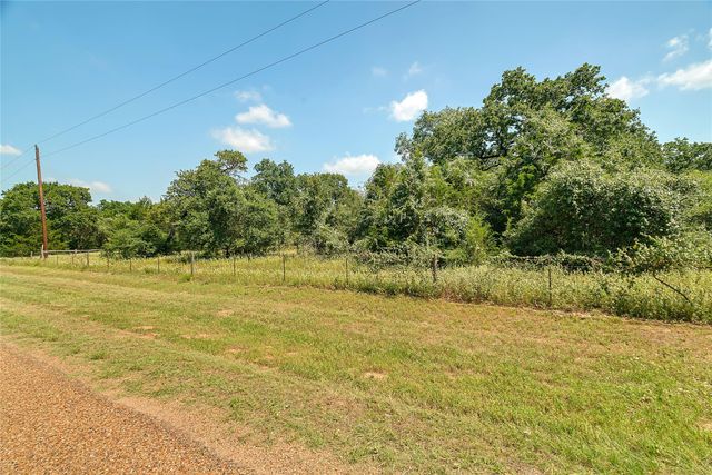 19231 County Road 215, Weimar, TX 78962