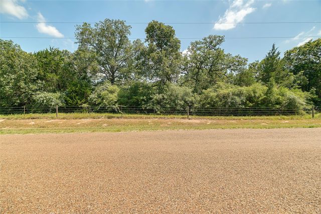 19231 County Road 215, Weimar, TX 78962