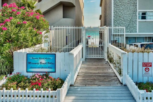 956 Scenic Gulf Drive UNIT 108, Miramar Beach, FL 32550