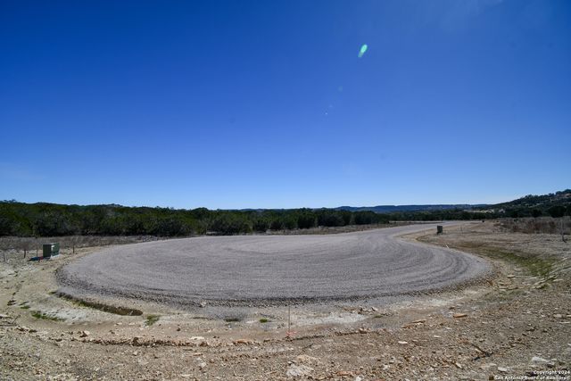 699 Cool Creek Rd, Camp Verde, TX 78010