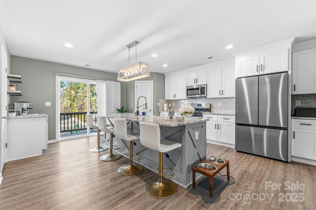 8236 Waxhaw Highway, Waxhaw, NC 28173