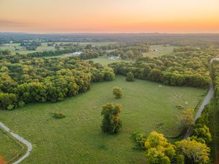 0 Hunter Bills Rd, Lewisburg, TN 37091