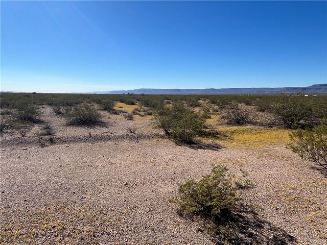 215-14-237 W Sinola Drive, Golden Valley, AZ 86413