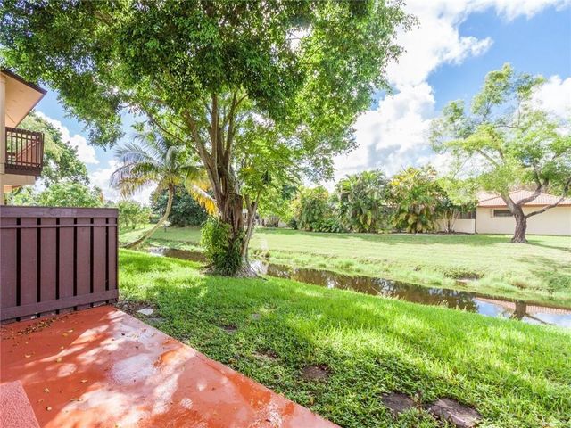 9918 Royal Palm Boulevard 9918, Coral Springs, FL 33065