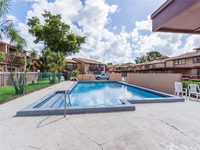 9918 Royal Palm Boulevard 9918, Coral Springs, FL 33065