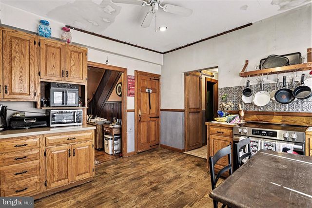 857 WILLOW RD, Lancaster, PA 17601