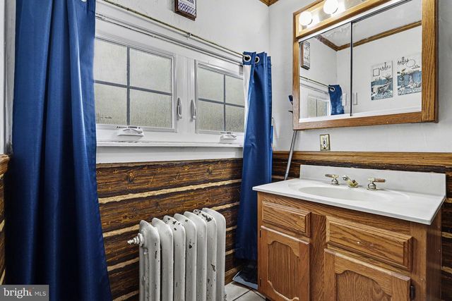 857 WILLOW RD, Lancaster, PA 17601