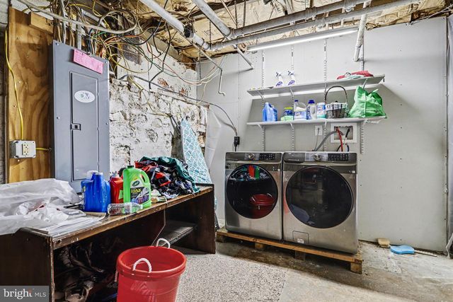 857 WILLOW RD, Lancaster, PA 17601