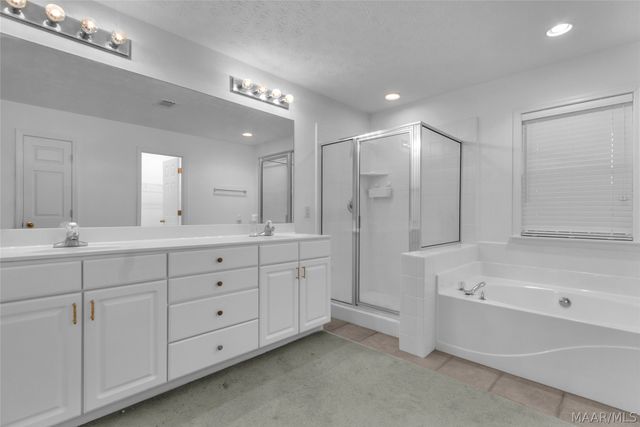 1018 AUTUMN RIDGE Road, Montgomery, AL 36117