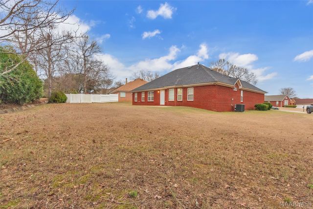 1018 AUTUMN RIDGE Road, Montgomery, AL 36117