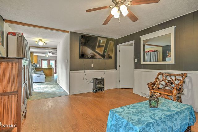 186 Gunport Drive, Duffield, VA 24244