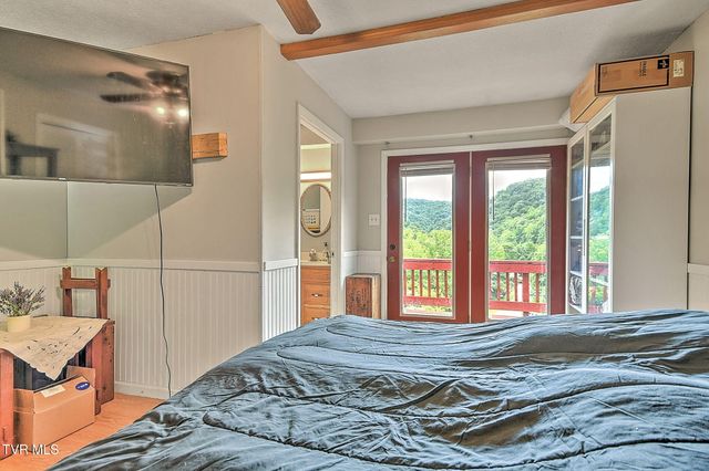 186 Gunport Drive, Duffield, VA 24244