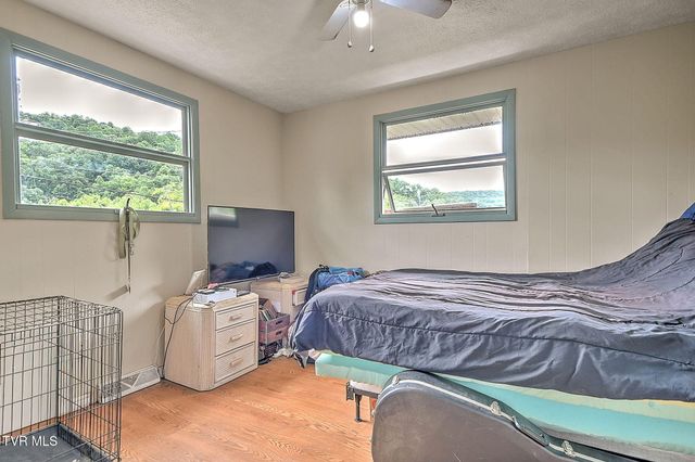 186 Gunport Drive, Duffield, VA 24244