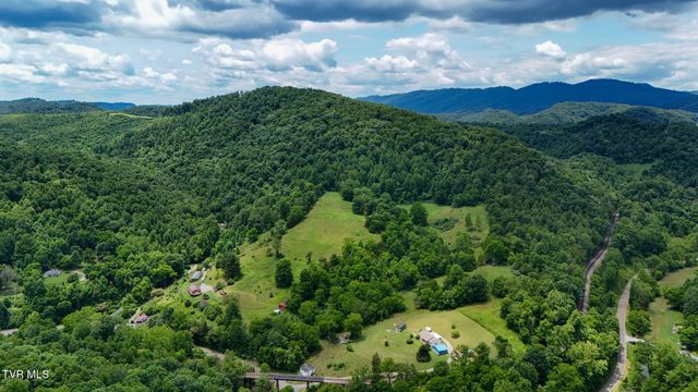 186 Gunport Drive, Duffield, VA 24244